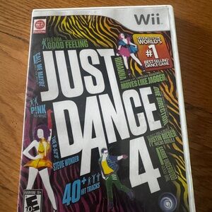 Just Dance 4 (Wii) - Multicolor Dance Game